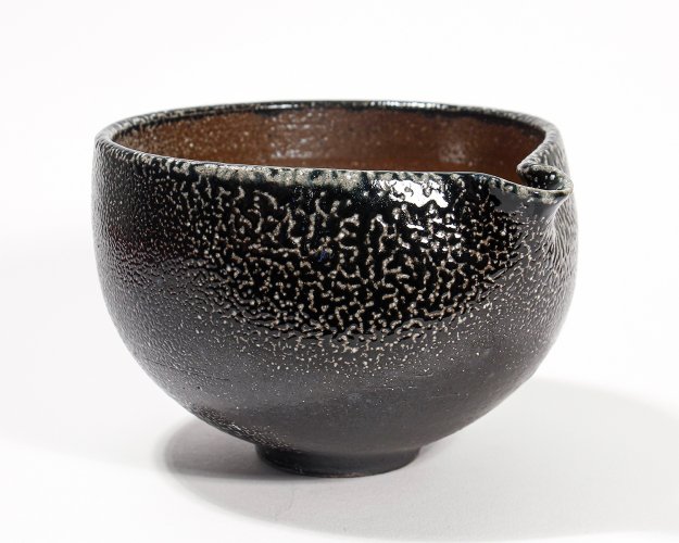 Pouring Bowl by Jack Doherty - alternative image