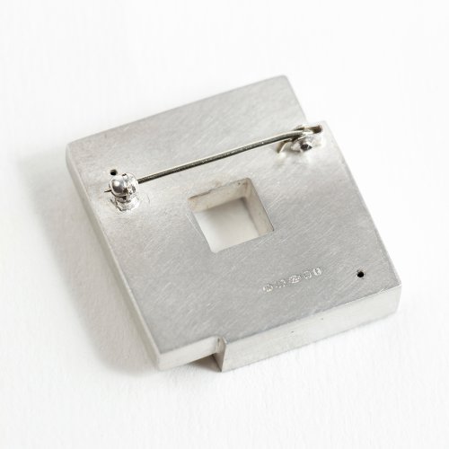 Square Brooch by Jill Newbrook - alternative image