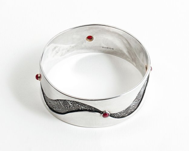 Bangle by Jill Newbrook - alternative image