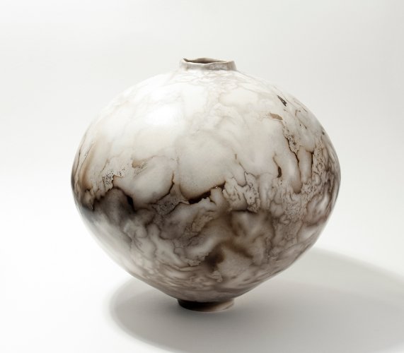 Round Jar, large by Moira Goodall - alternative image