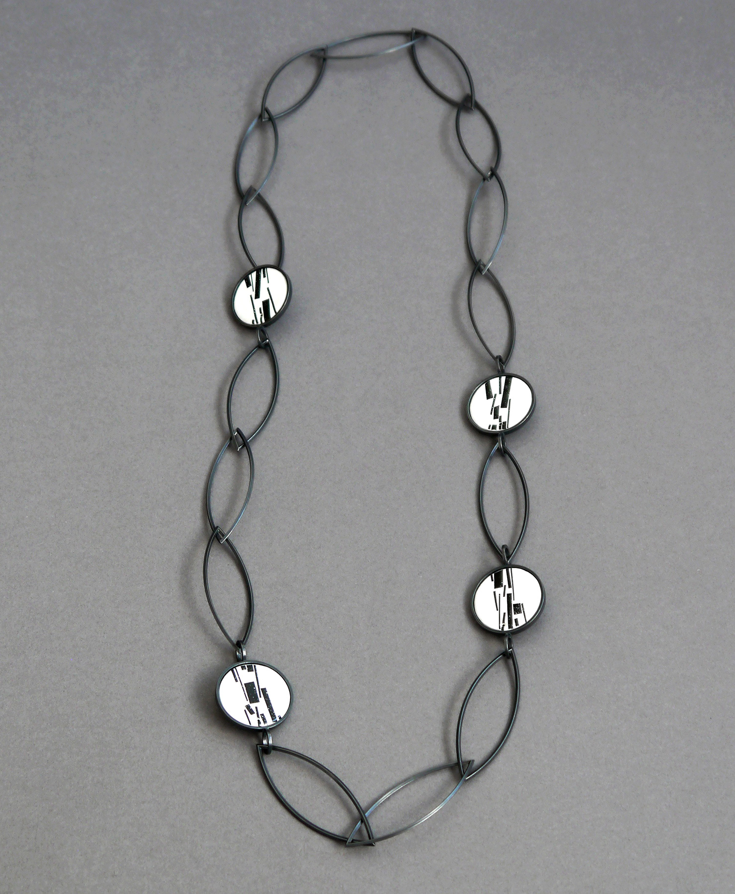 Shred Marked Long Leaf Chain Necklace by Mizuki Takahashi