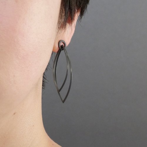 Layered Long Leaf Earrings by Mizuki Takahashi - alternative image