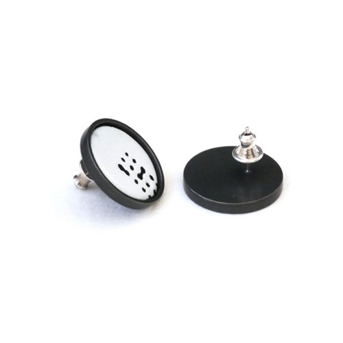 Disc Stud Earrings by Mizuki Takahashi - alternative image