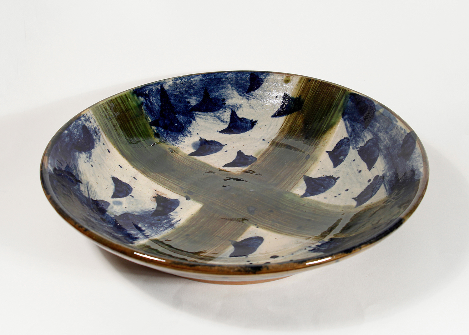 Thrown Round Bowl by Nigel Lambert