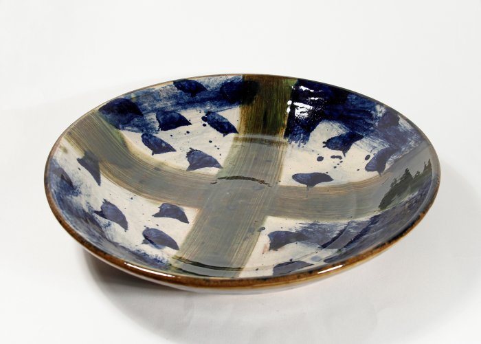 Thrown Round Bowl by Nigel Lambert - alternative image