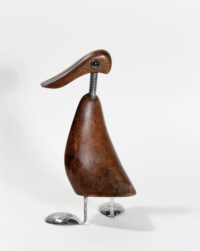 Shoe Tree Duck by Dean Patman - alternative image