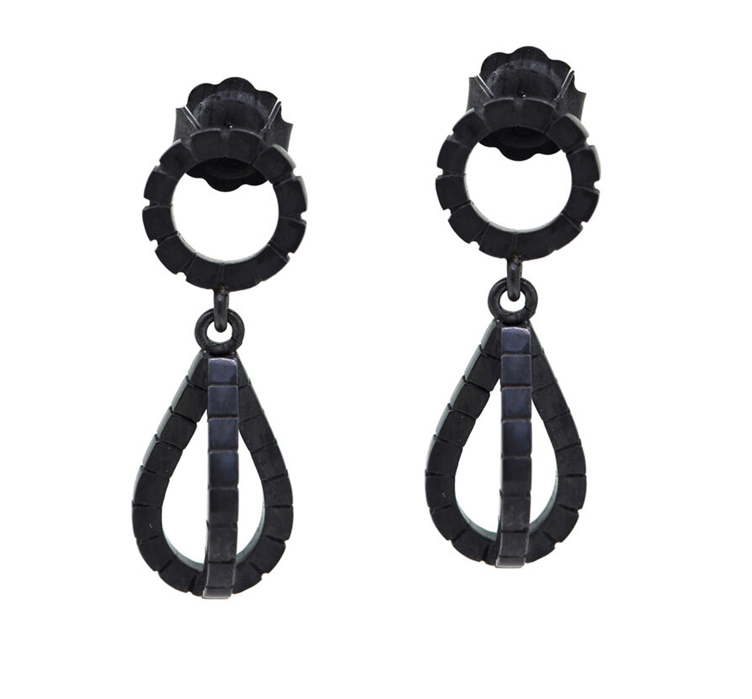 Earrings by Nobuko Okumura