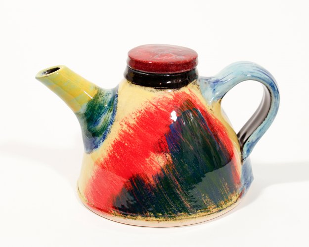 Teapot by John Pollex - alternative image