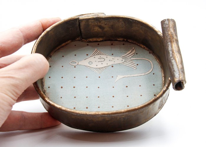 Sardine Tin/Bait by Sarah Dunstan - alternative image