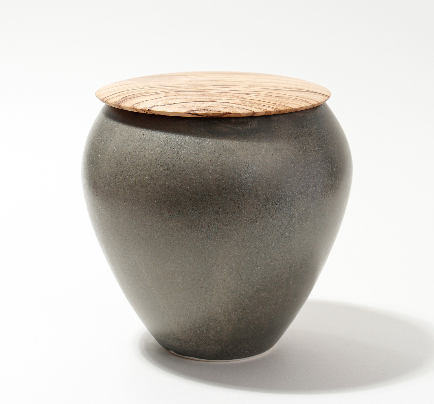 Jar, Lidded by Steve Cook