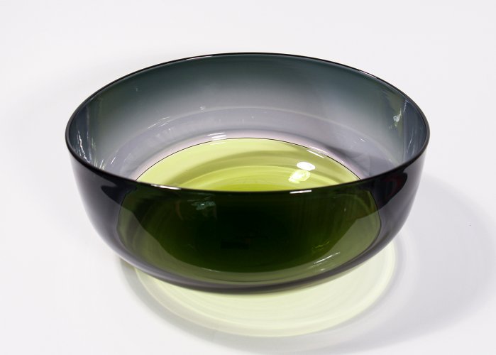 Mediuml Oval Encalmo Bowl by Stewart Hearn - alternative image