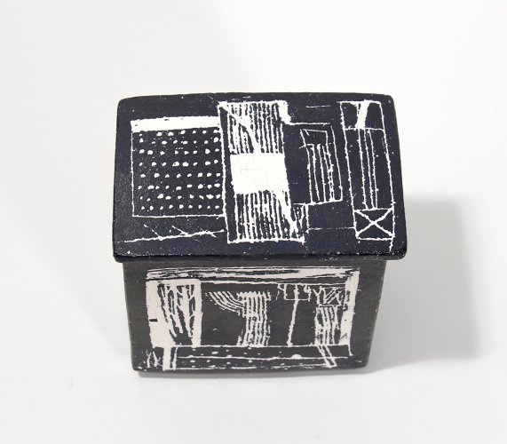 Field Box I by Sarah Jenkins - alternative image